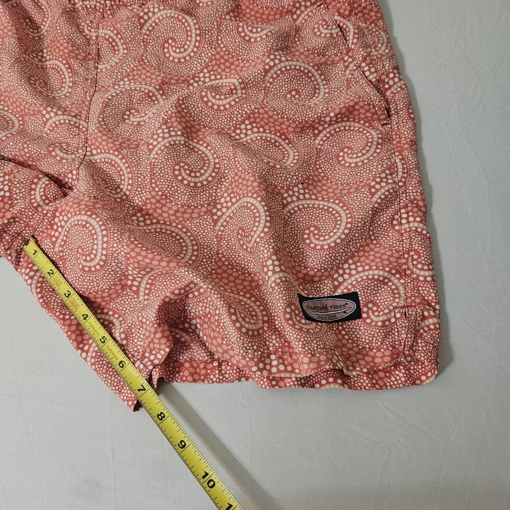 Vineyard Vines M PAISLEY Swim‎ Trunks Mesh Lined Board Shorts EUC Medium Suit